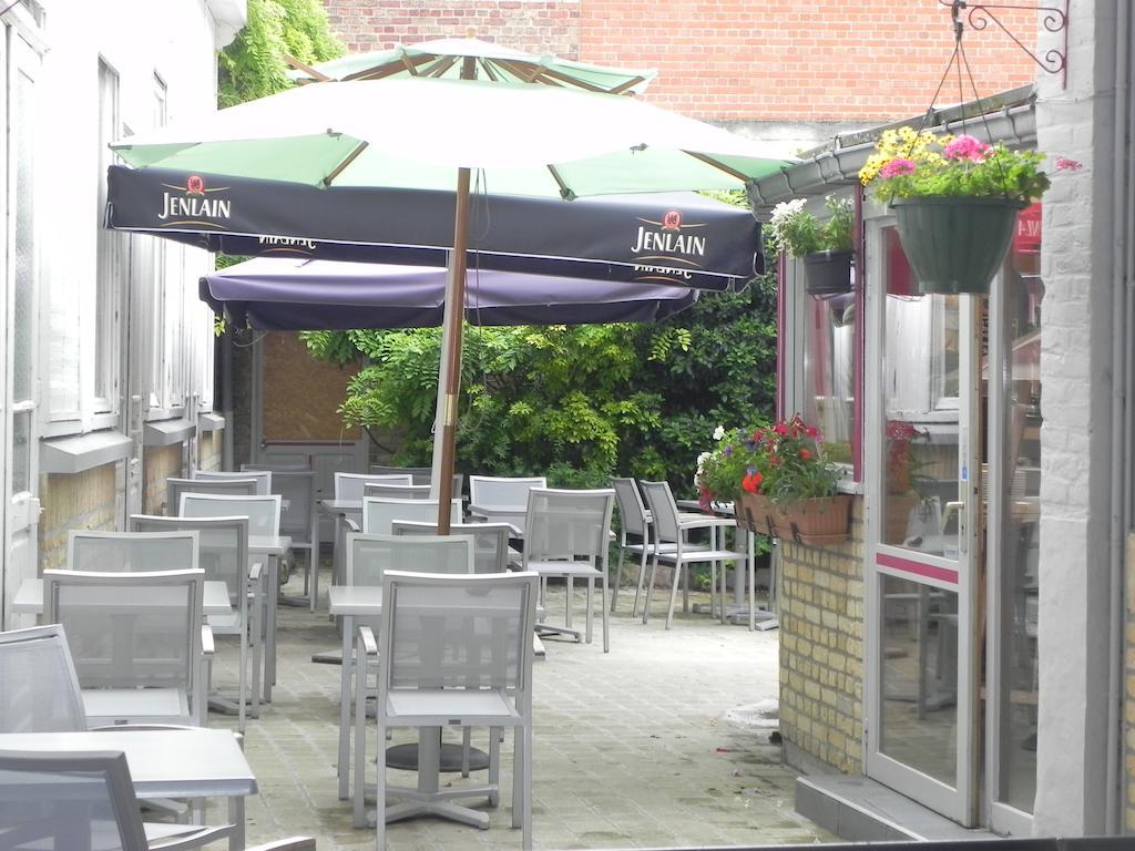 Hotel - Restaurant Au Tonnelier Bergues Exterior foto