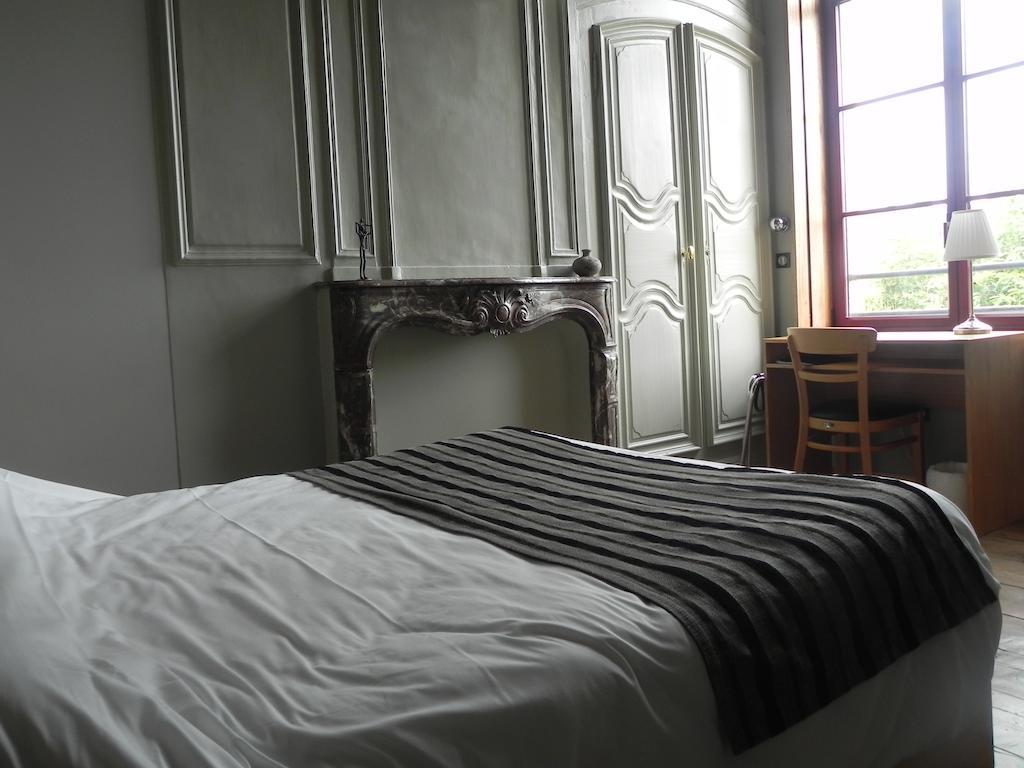 Hotel - Restaurant Au Tonnelier Bergues Habitación foto